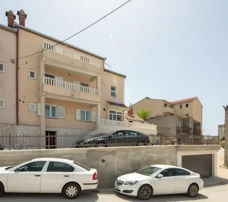 Lux Free Parking Apartment *